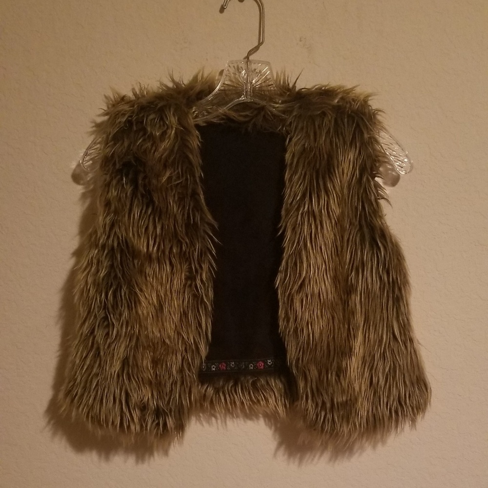 Jessica Simpson. Reversible vest. Size S(4-6)